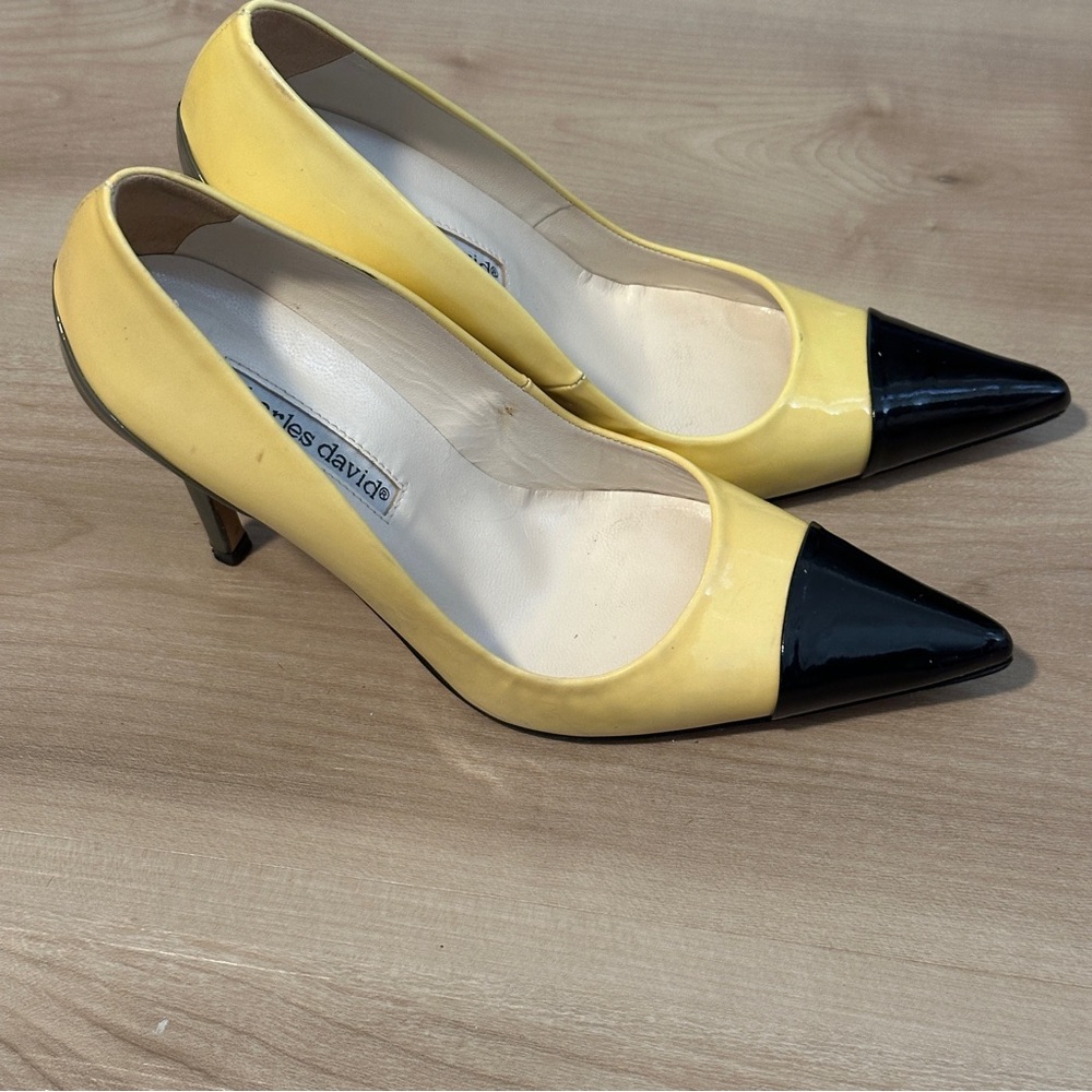 Charles David Designed by Nathalie M Pumps Yellow Charcoal Grey Size 6B - Picture 5 of 10